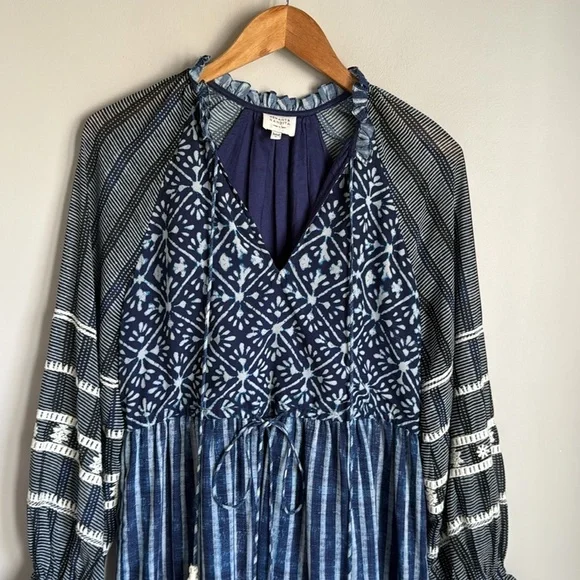 HEMANT AND NANDITA Long Sleeve Short Dress in Indigo Small - Picture 5 of 13